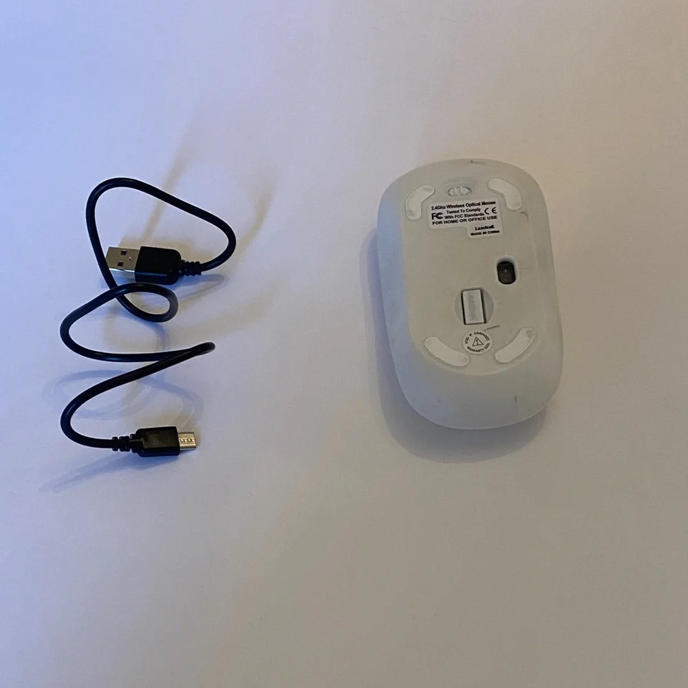 White Rechargeable Wireless Mouse with USB Cable